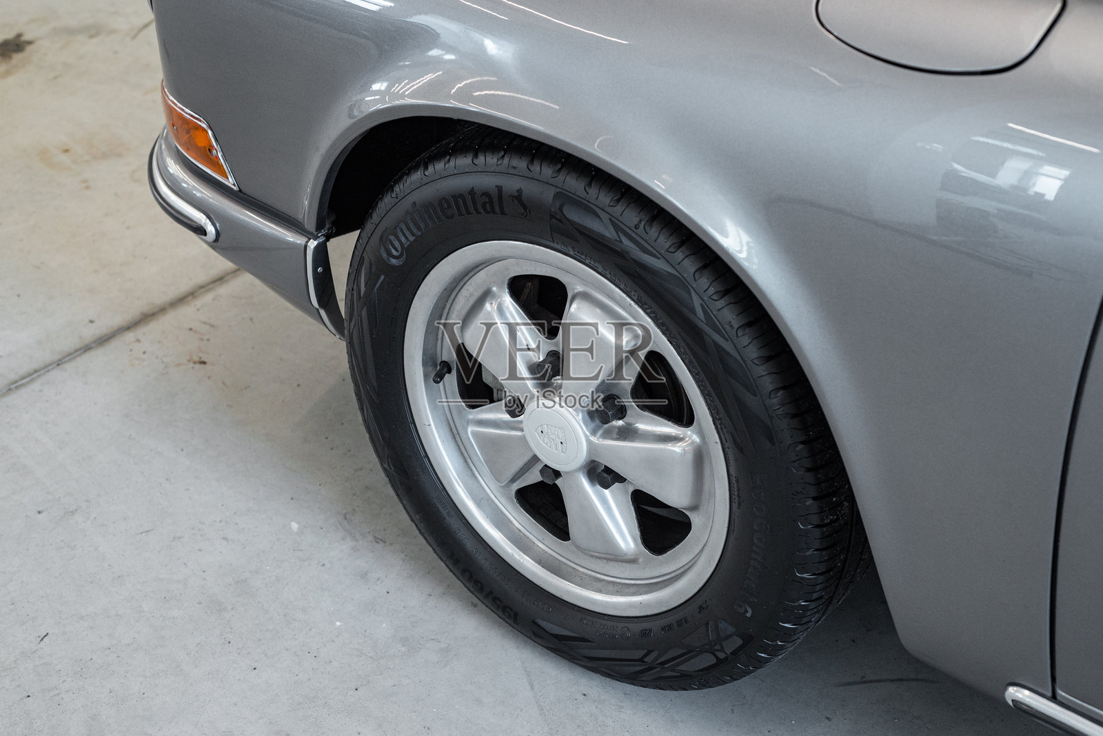 R15 傅克斯轮毂照片摄影图片