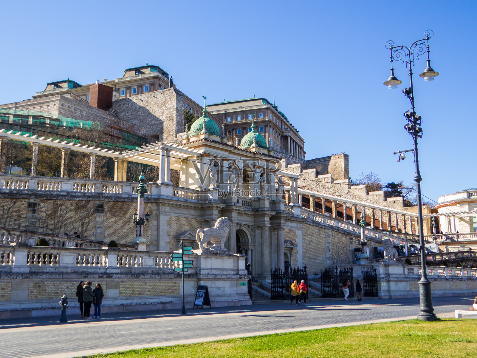 布达佩斯城堡花园集市照片摄影图片