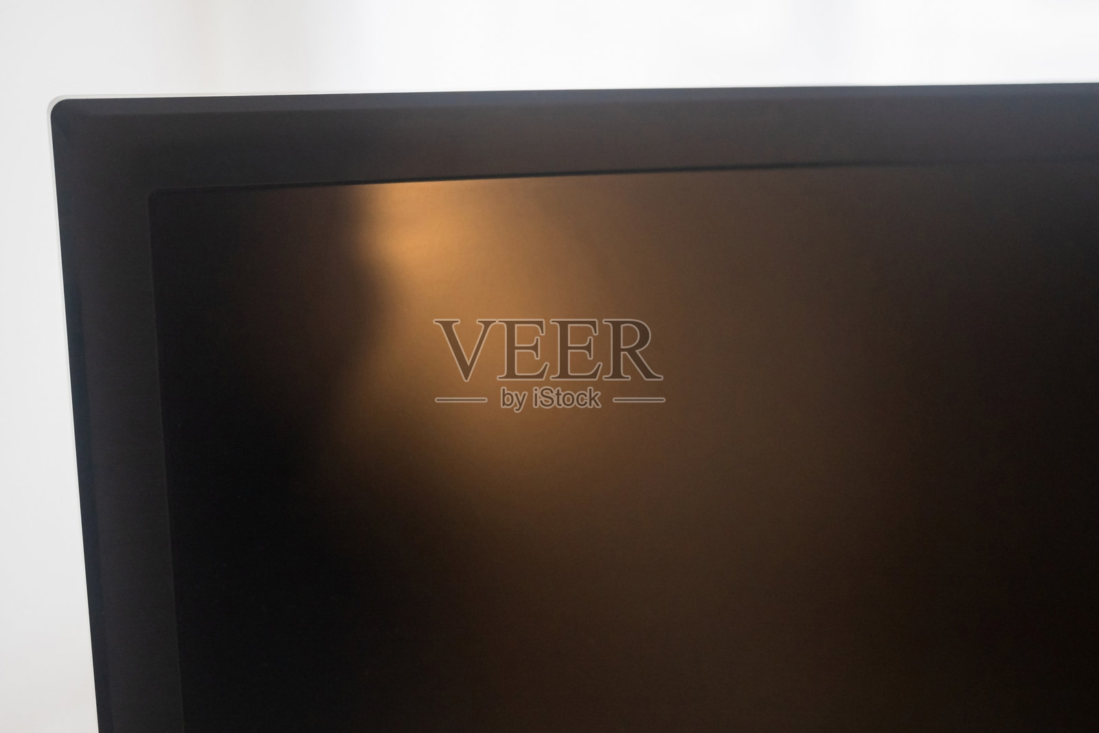 设计师电脑显示器特写，正面视图，左上角照片摄影图片