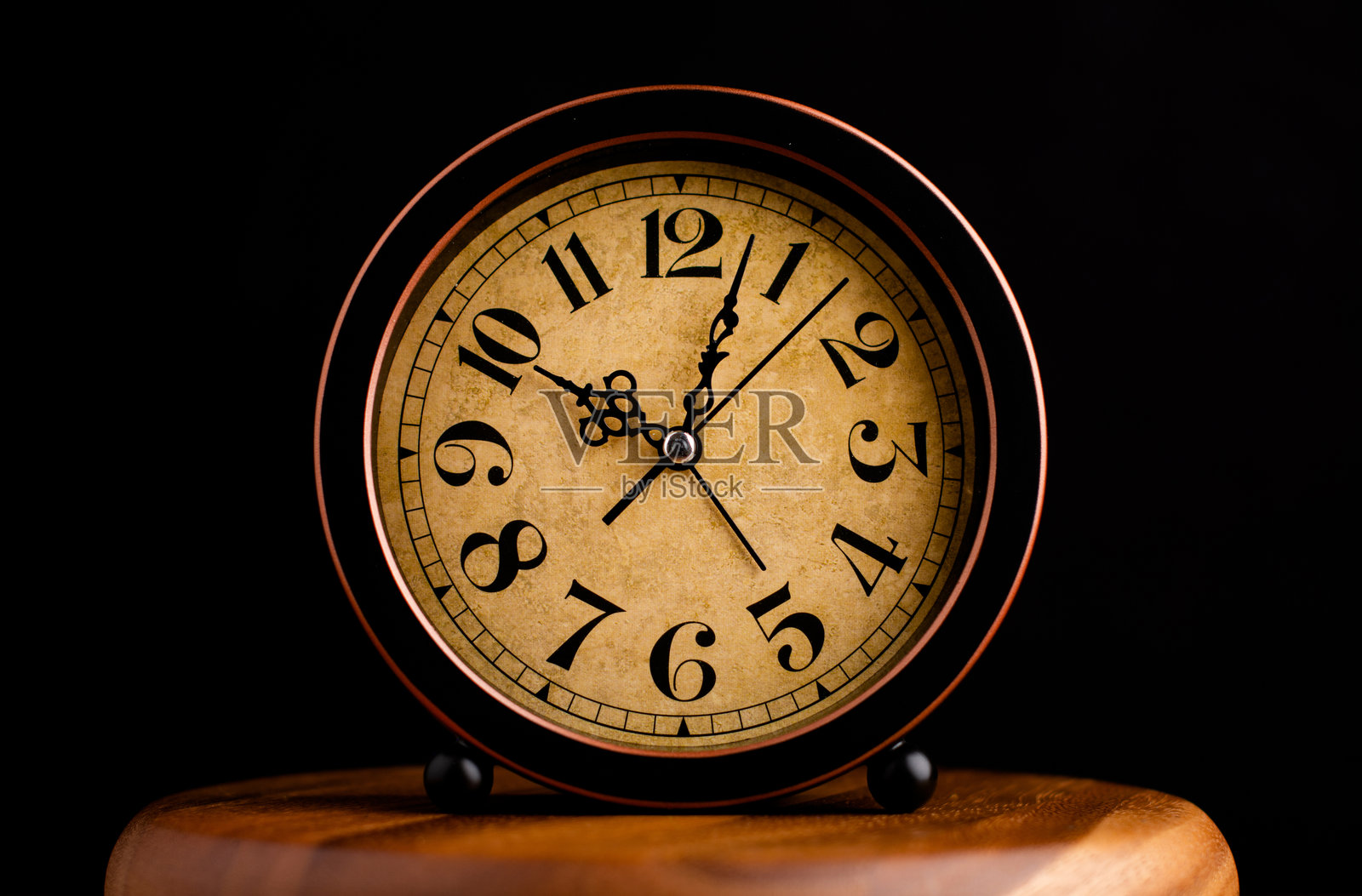 时钟展示工作和日常生活的时间照片摄影图片