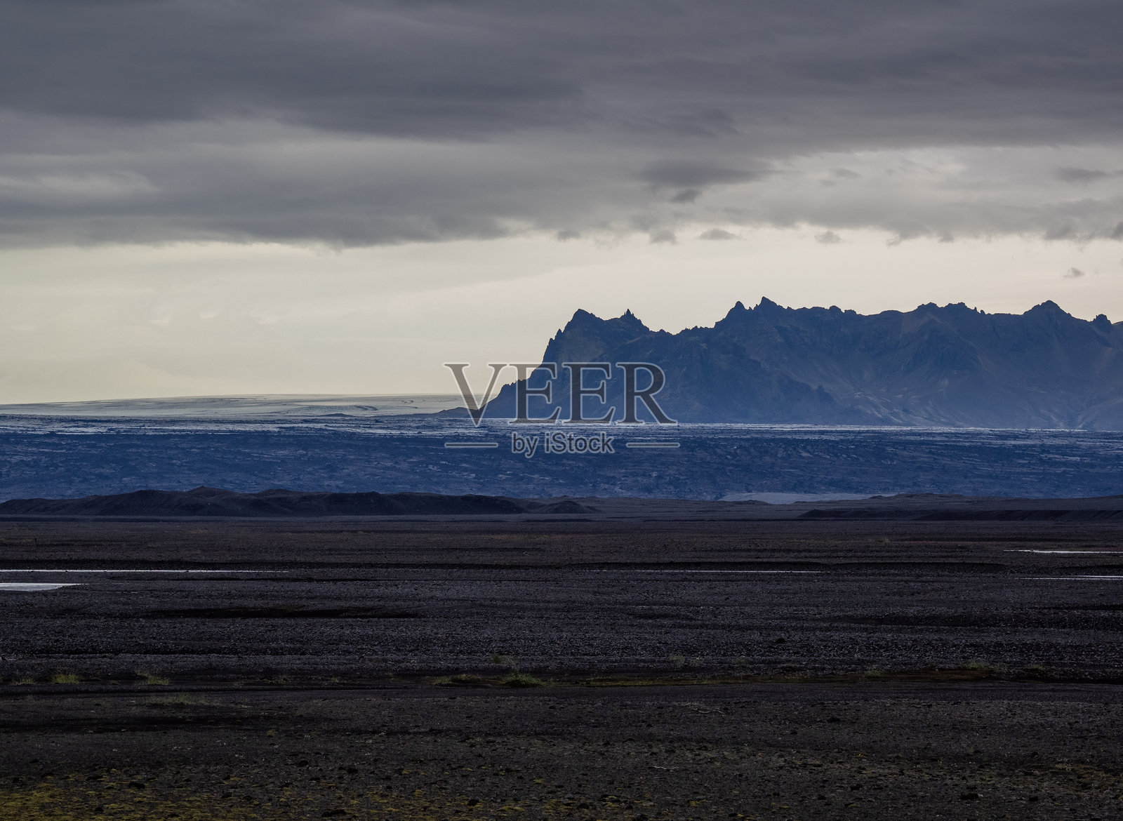 冰岛的山脉和风景照片摄影图片