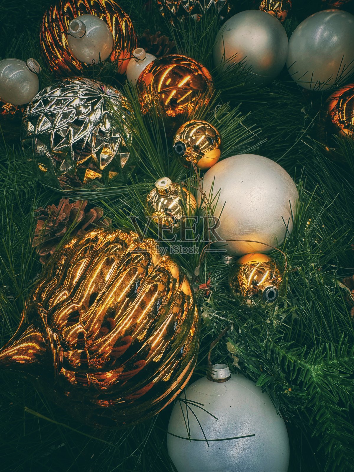 圣诞节的金色光辉照片摄影图片