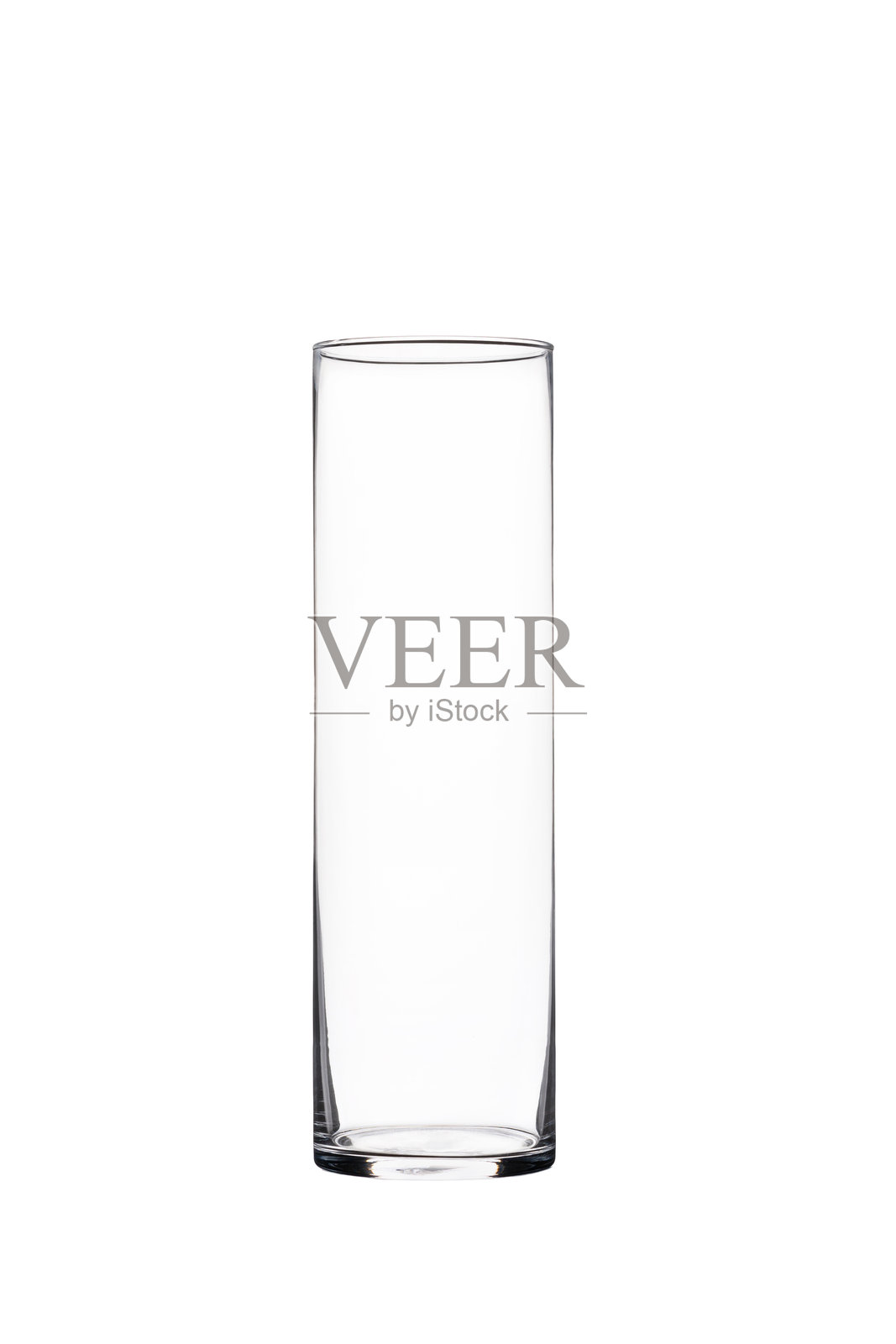 透明的高身圆柱形玻璃花瓶，孤立在白色背景上，适用于室内装饰、花艺设计和现代简约设计理念。照片摄影图片