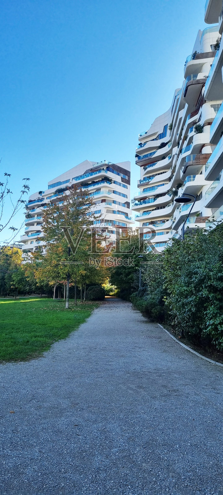 米兰城市生活区照片摄影图片