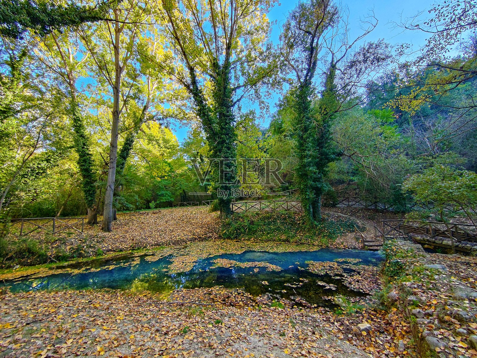 硫磺泉源 la solfa照片摄影图片