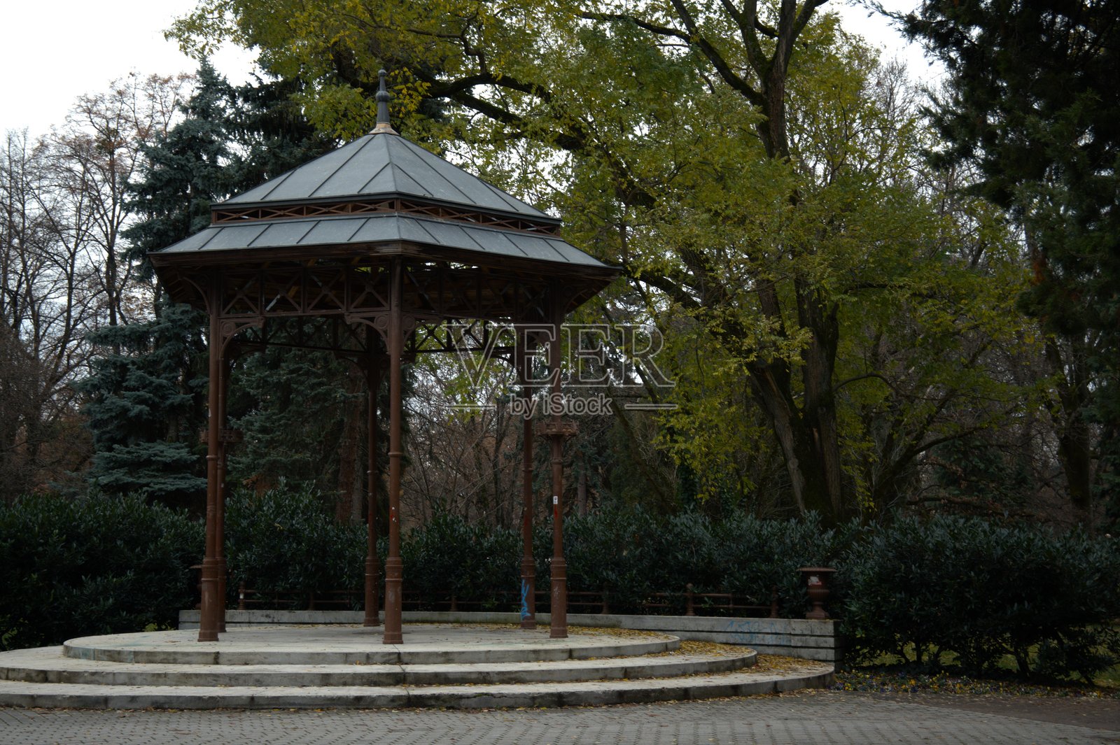 匈牙利埃格尔的埃尔塞克花园，2025年秋季日历日期照片摄影图片