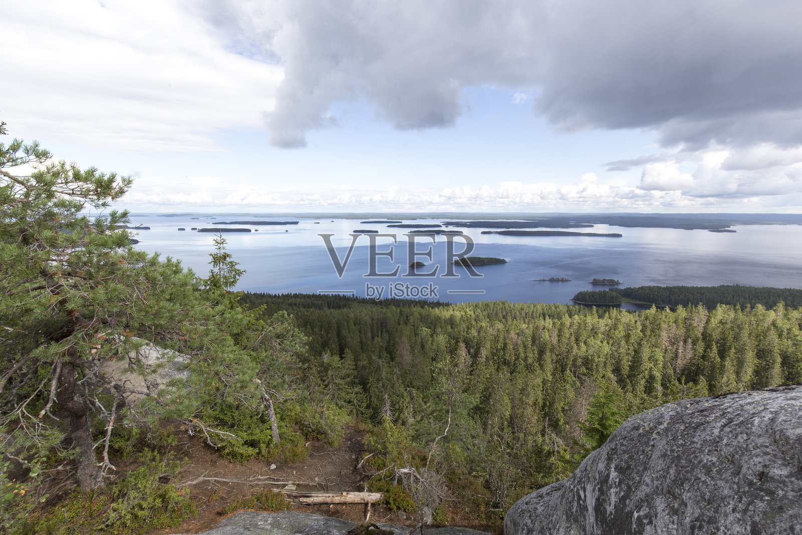 湖区风景的视角照片摄影图片