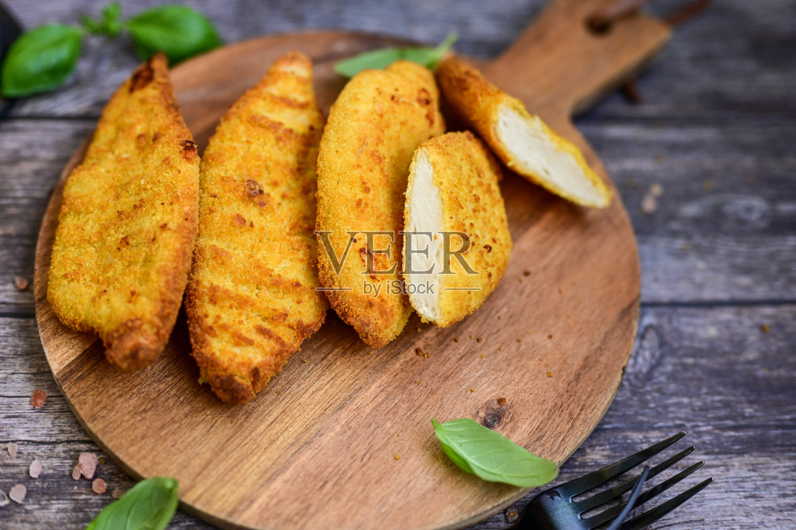 香脆烤箱烤鸡胸肉照片摄影图片