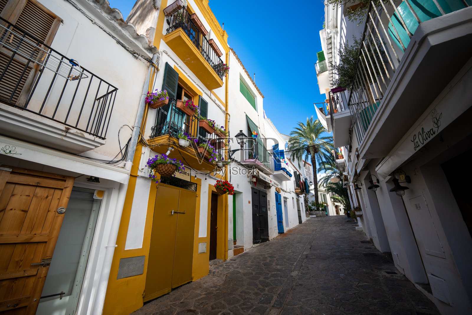 伊比萨镇,巴利阿里群岛照片摄影图片