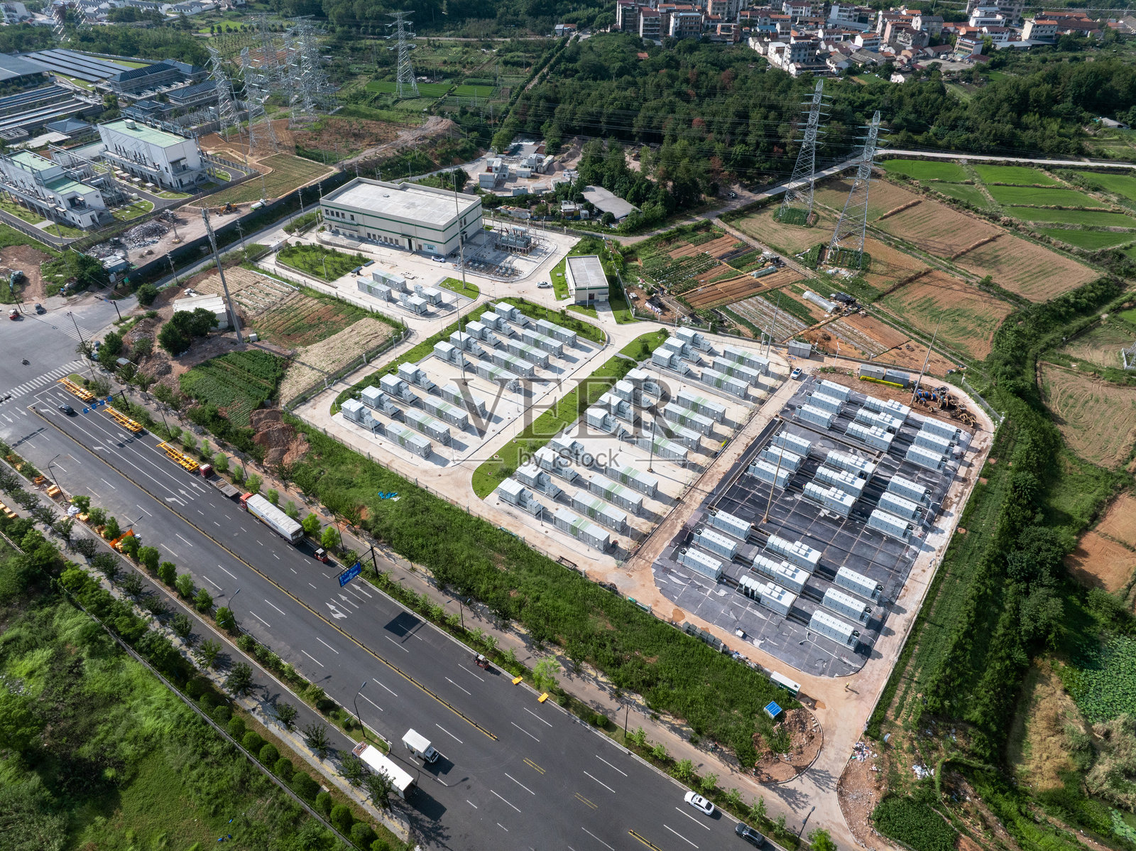 鸟瞰储能电站照片摄影图片