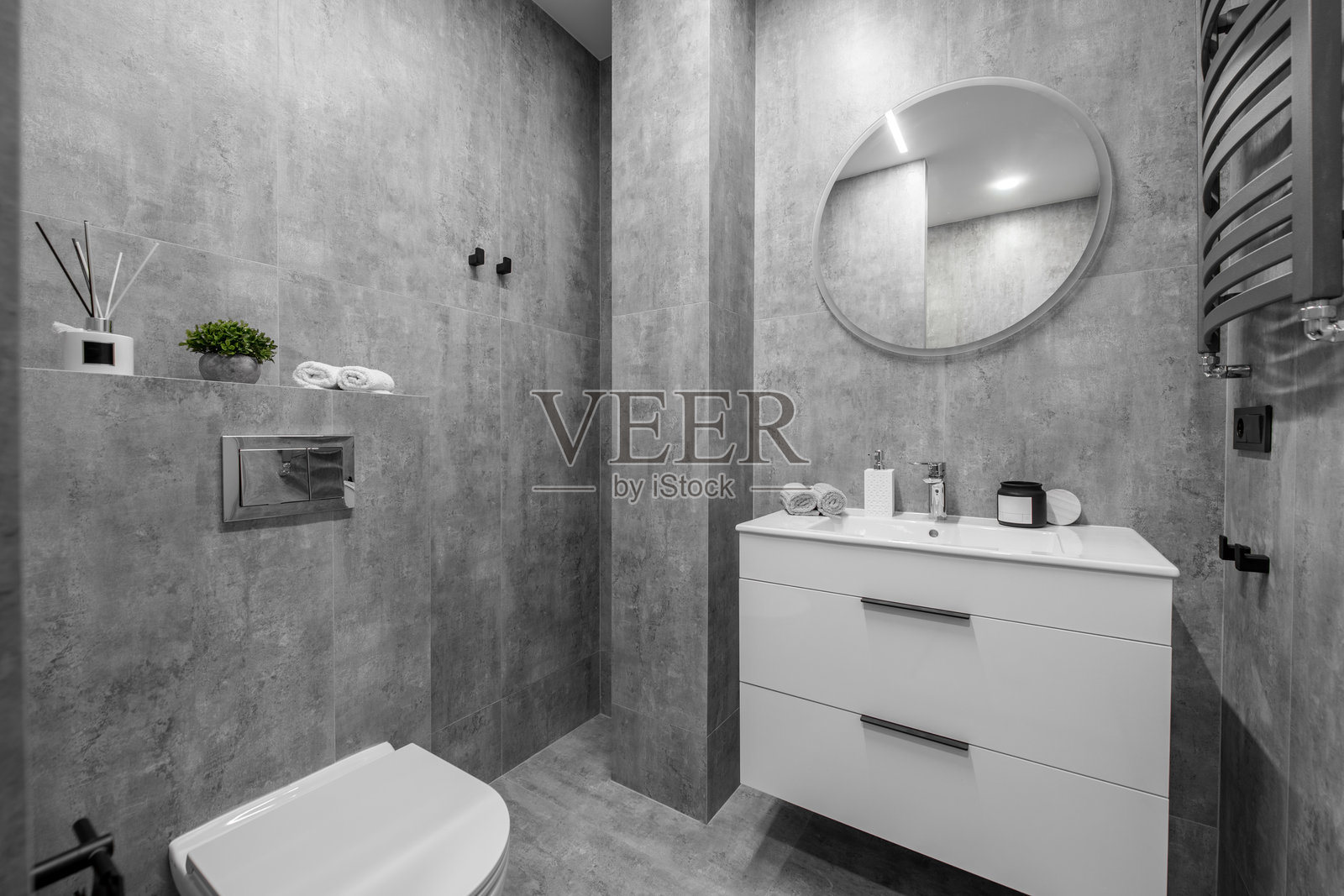 现代简约风格的浴室，配有时尚的洁具和干净的中性设计照片摄影图片