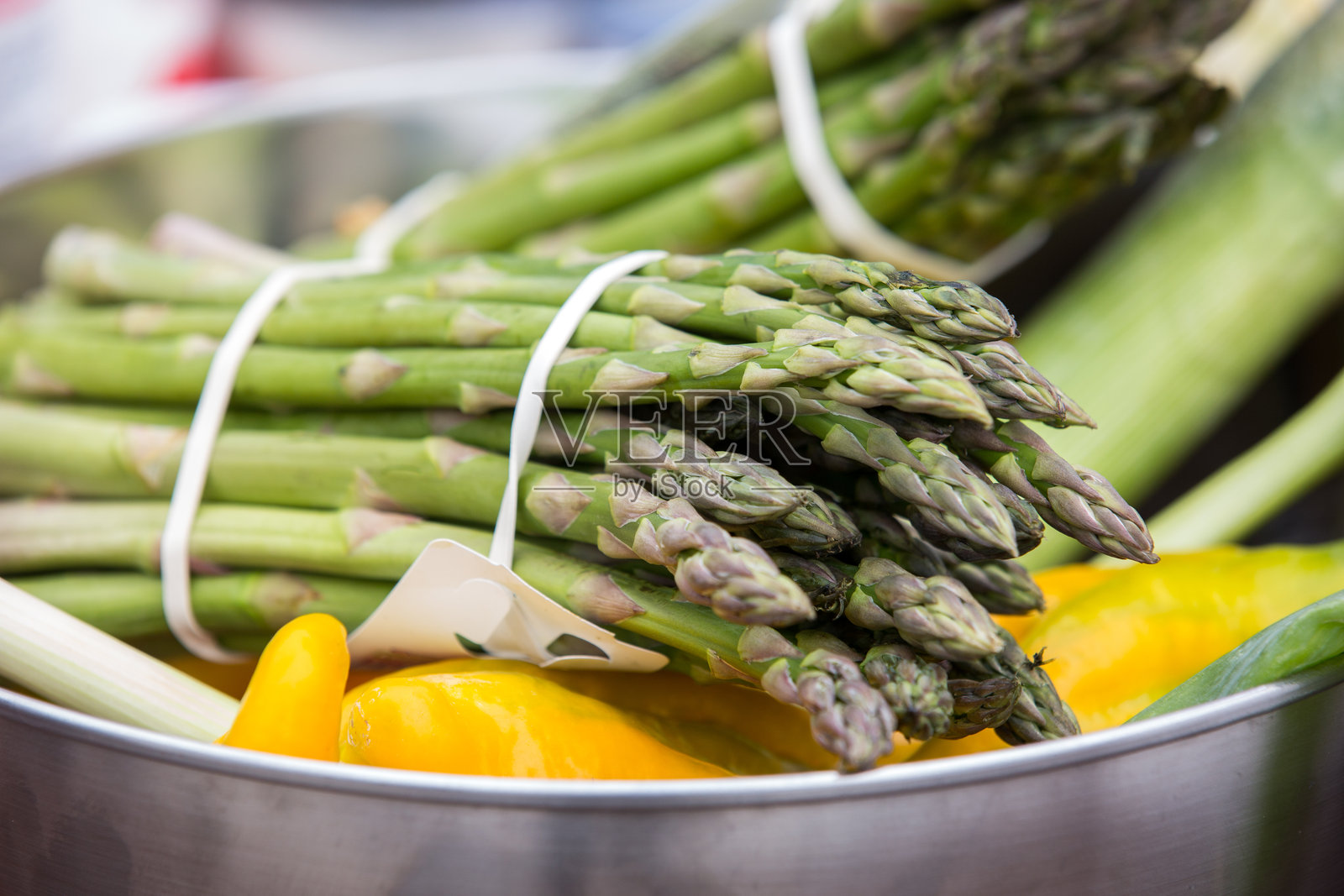 一碗芦笋照片摄影图片
