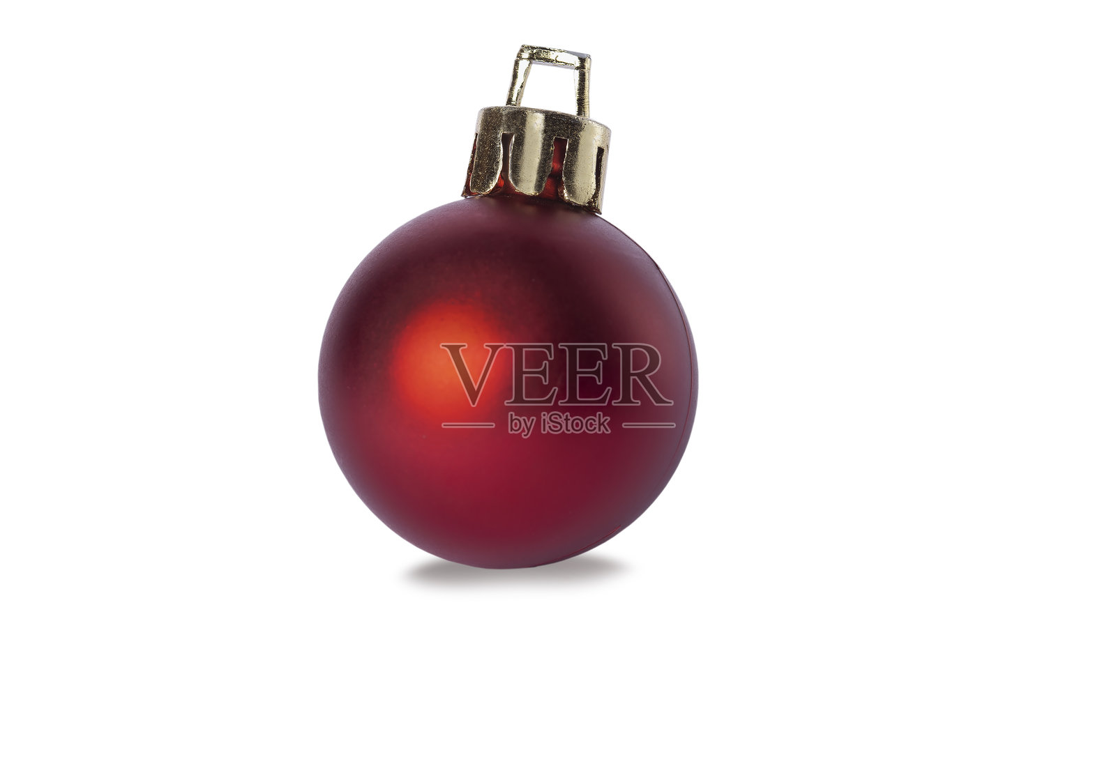 白色背景上的新年红球照片摄影图片