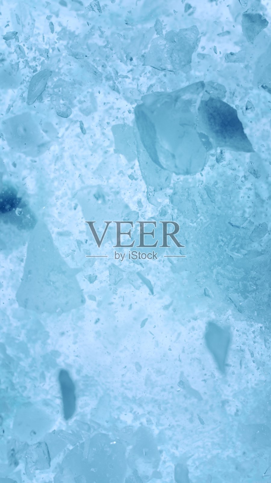 冰晶碎裂的定格瞬间照片摄影图片