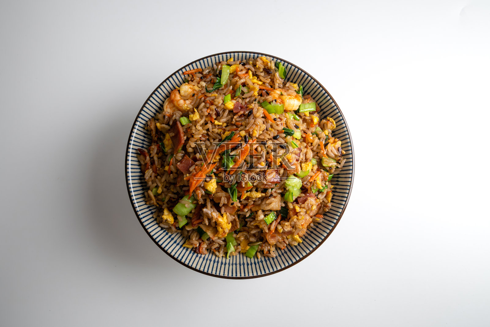 一碗美味的炒饭照片摄影图片