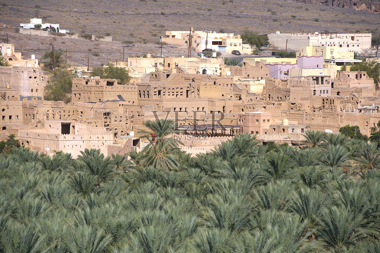 阿曼的阿尔·哈姆拉是苏丹国保存最完好的古镇之一照片摄影图片