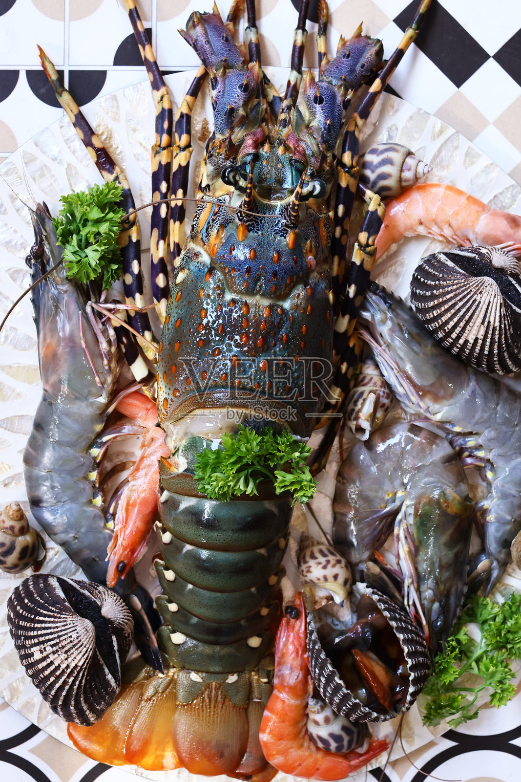 天然有机海鲜 - 龙虾、虾，健康饮食照片摄影图片