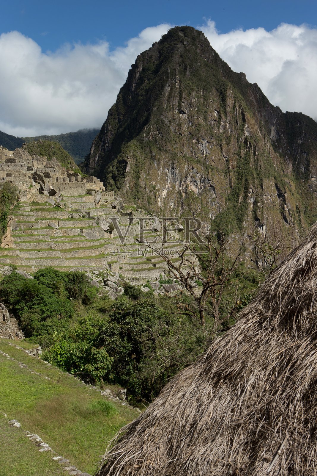 秘鲁安第斯山脉和丛林中的马丘比丘遗址和神庙的场景、建筑和景观。照片摄影图片