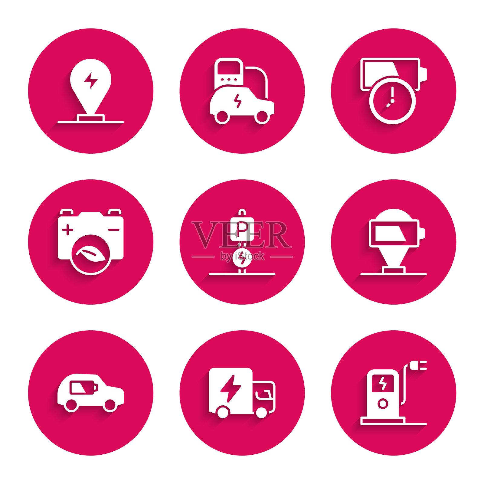 电动汽车充电停车位、电动卡车、充电站、电池充电、生态自然叶片电池和图标。矢量图插画图片素材