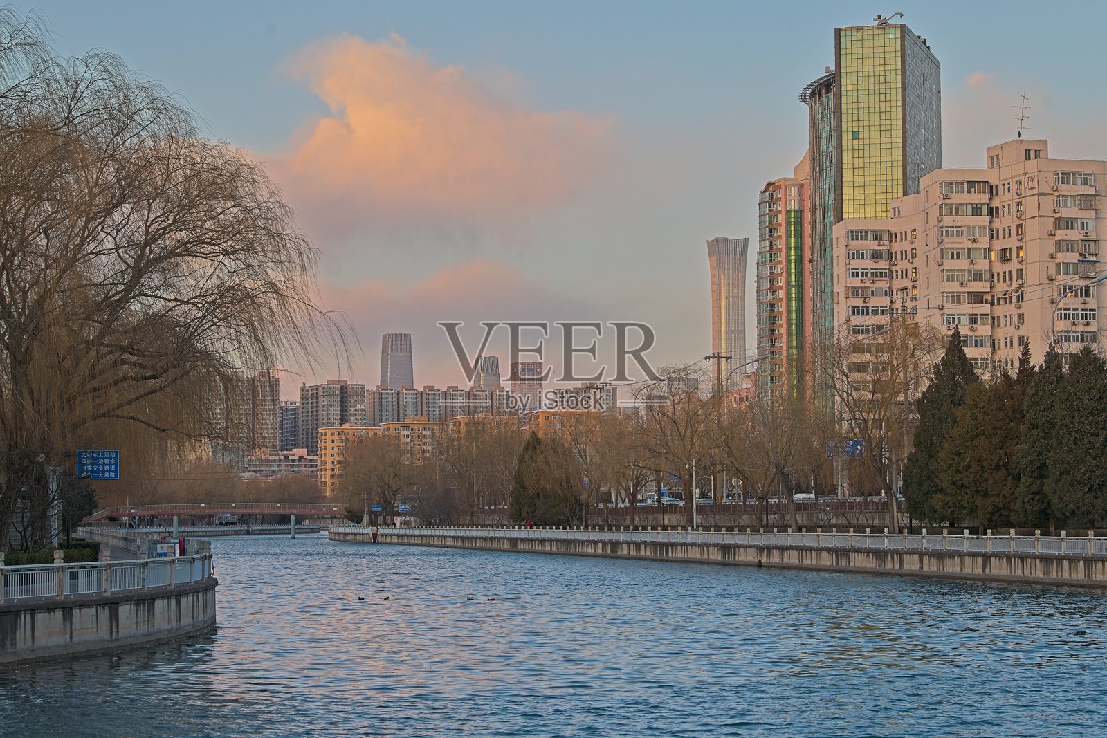 古老的塔楼照片摄影图片