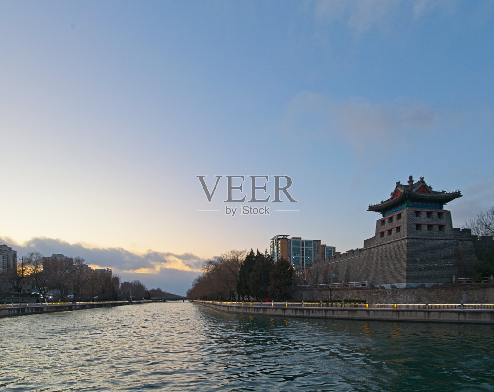 古老塔楼照片摄影图片