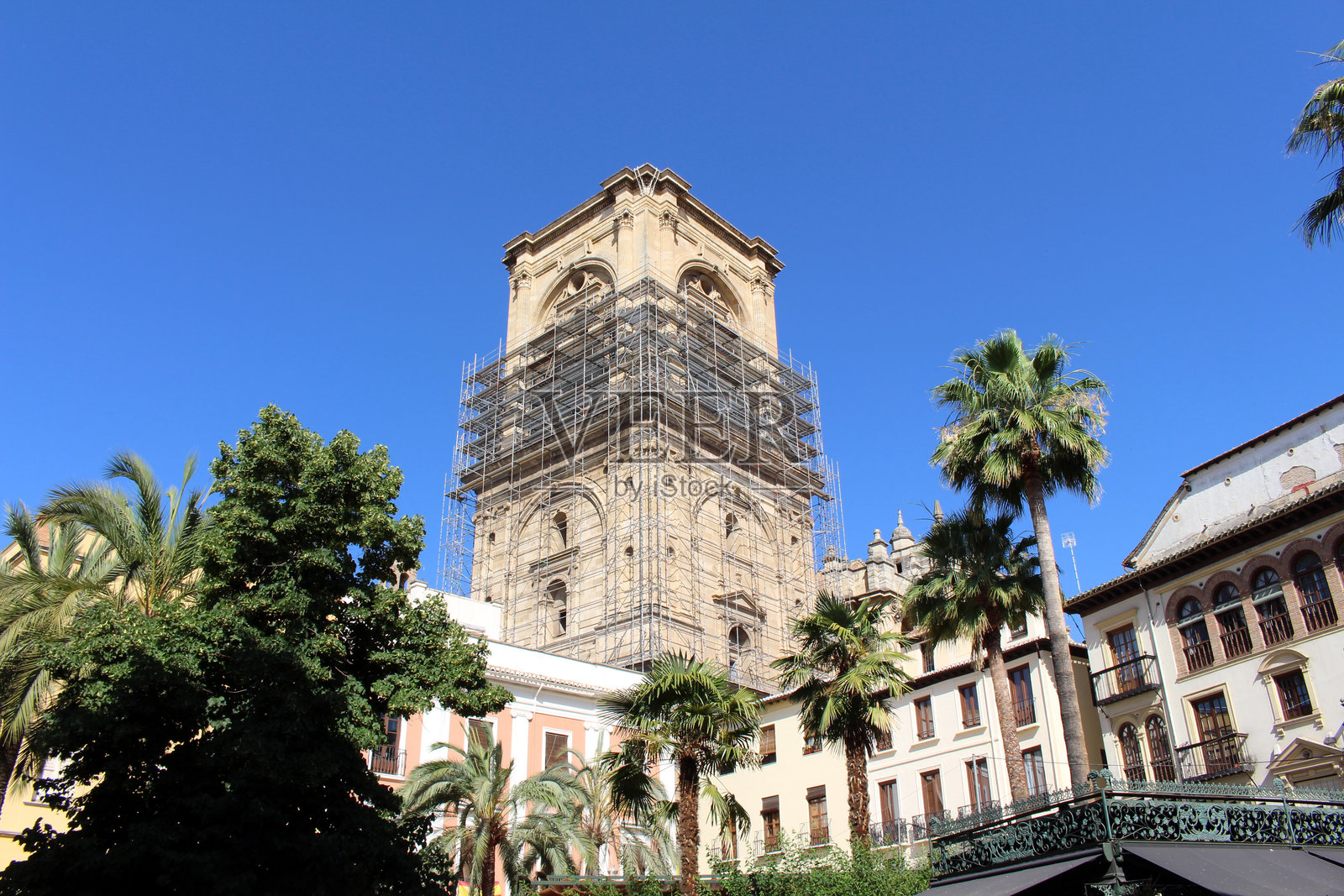 安达卢西亚，西班牙，格拉纳达大教堂，2024年7月，装修中照片摄影图片