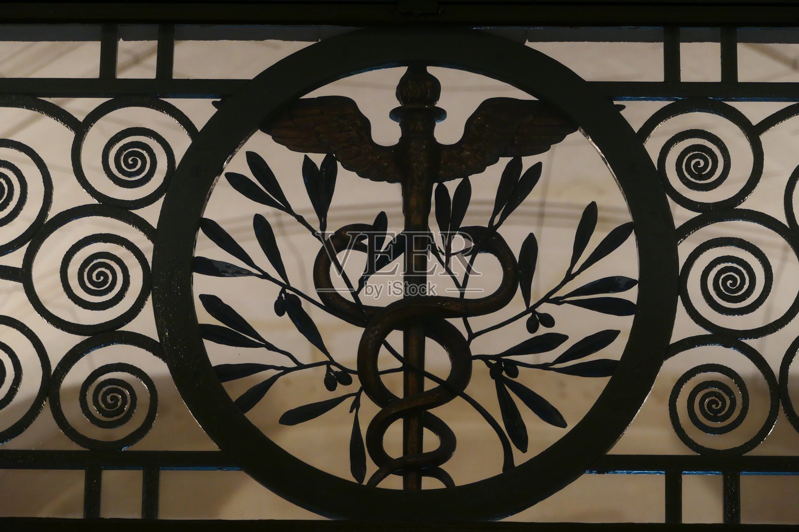 蒙彼利埃，装饰艺术风格的铁艺，工商会：埃罗省照片摄影图片