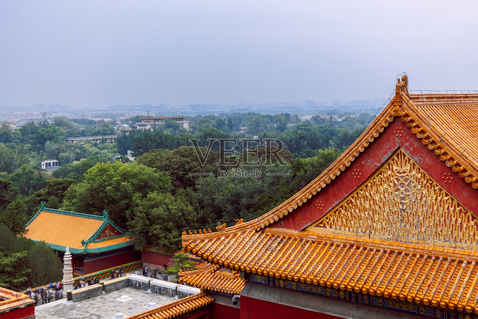 夏季宫殿屋檐细节，北京中国景观照片摄影图片