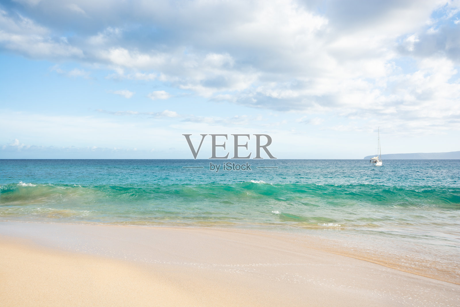 2024年夏季，夏威夷茂宜岛马凯纳州立公园的海滩照片摄影图片