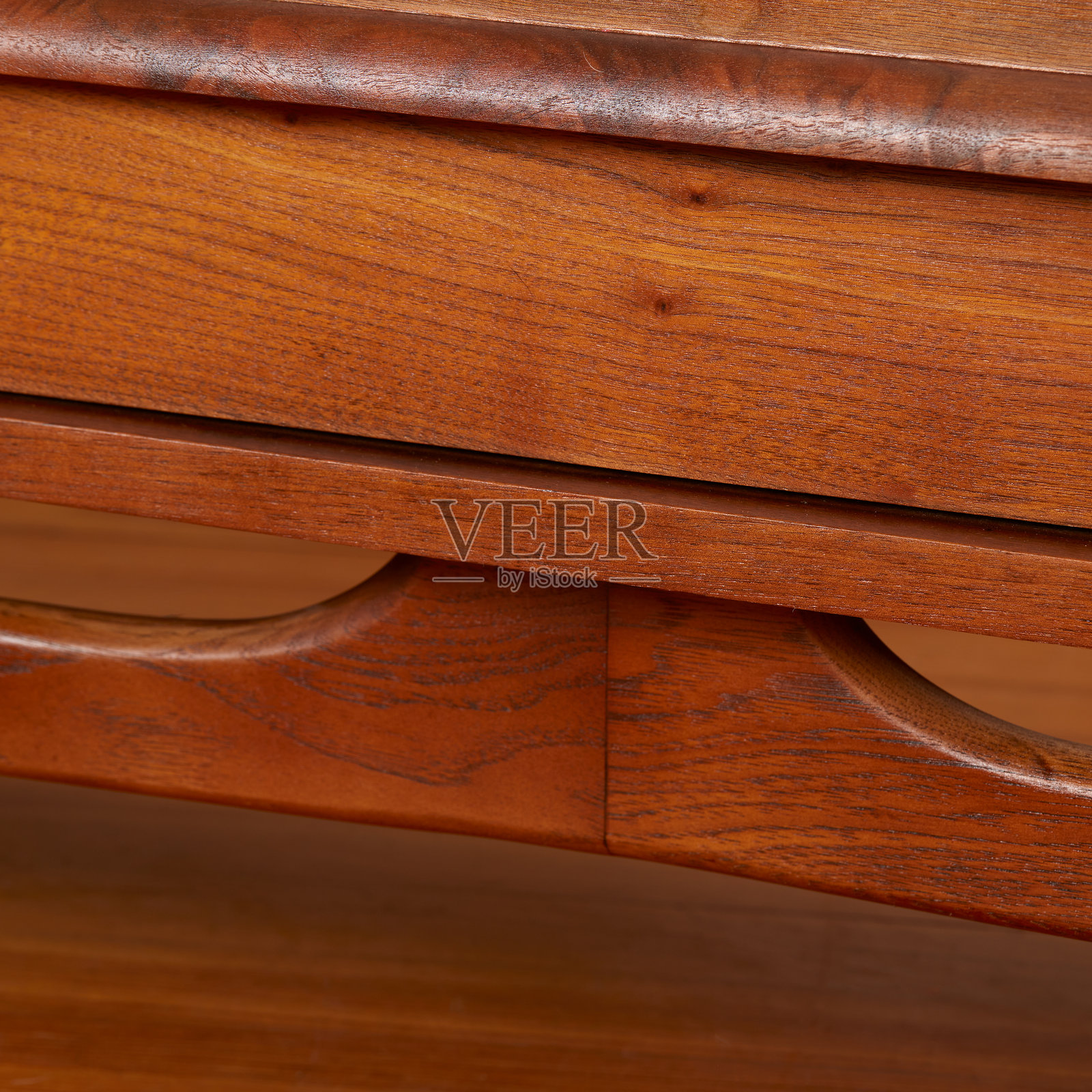 复古胡桃木餐边柜照片摄影图片