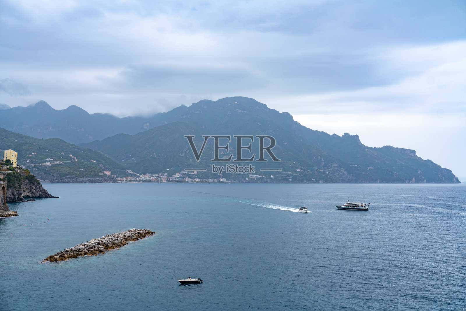 意大利拉韦洛阿马尔菲海岸线风光照片摄影图片