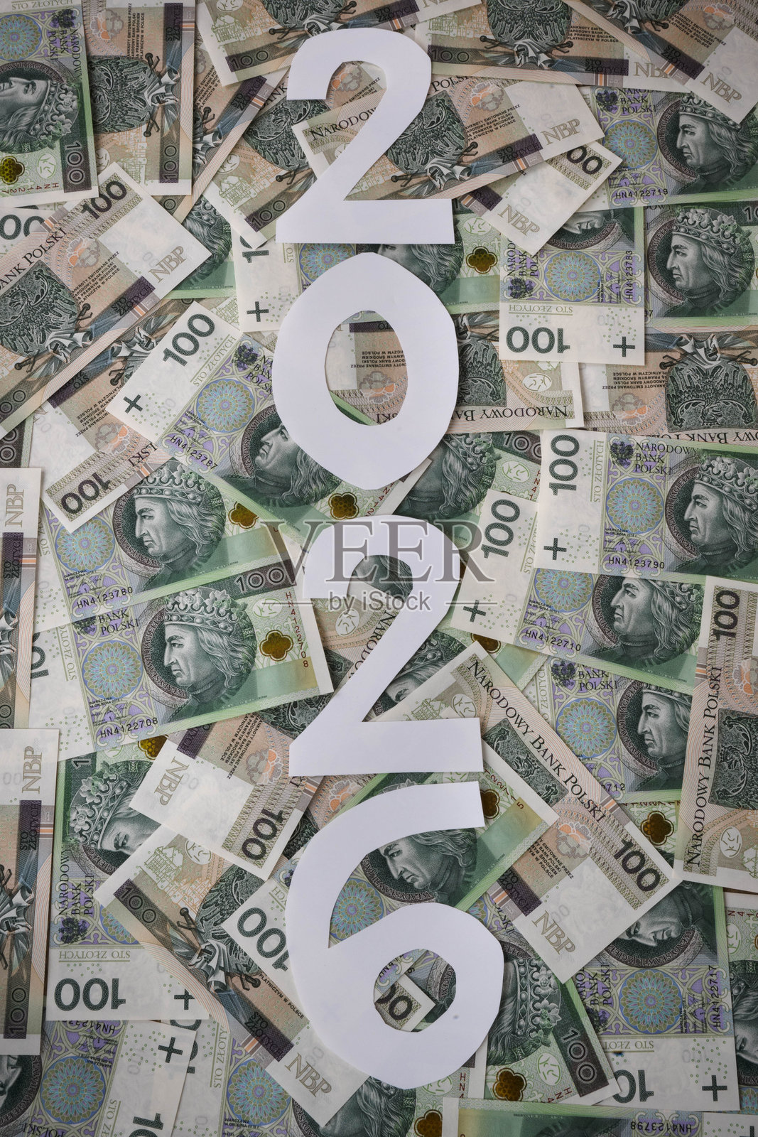 2026年，波兰100兹罗提纸币背景上的数字照片摄影图片