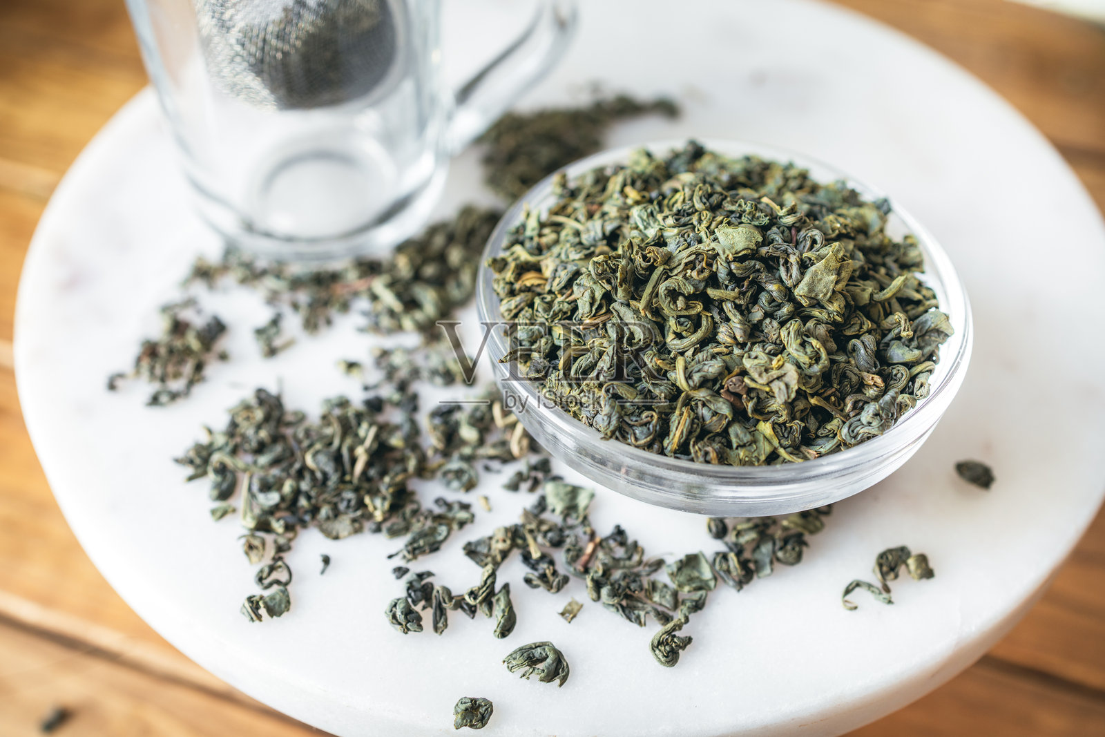 用于草本浸泡的有机绿茶叶照片摄影图片