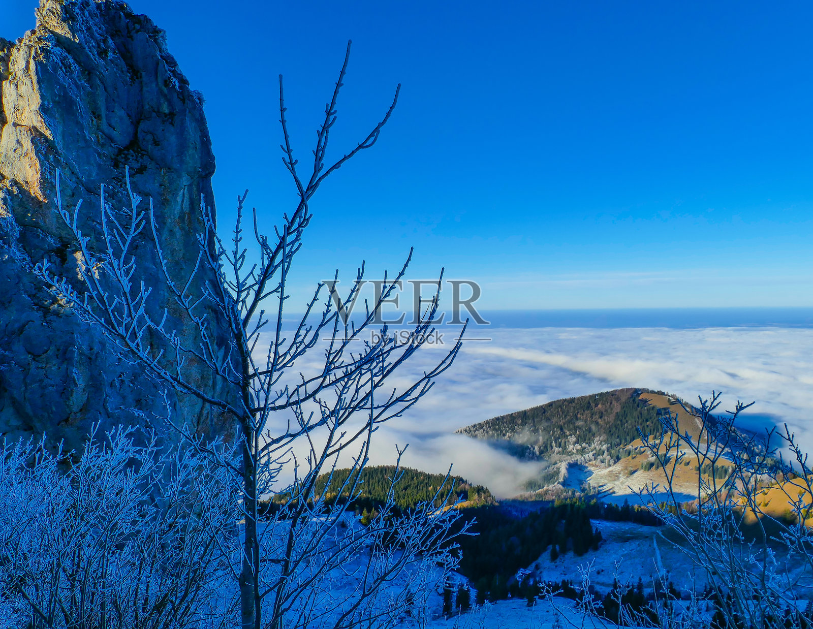 巴伐利亚坎彭万德山宁静的岩石景观照片摄影图片