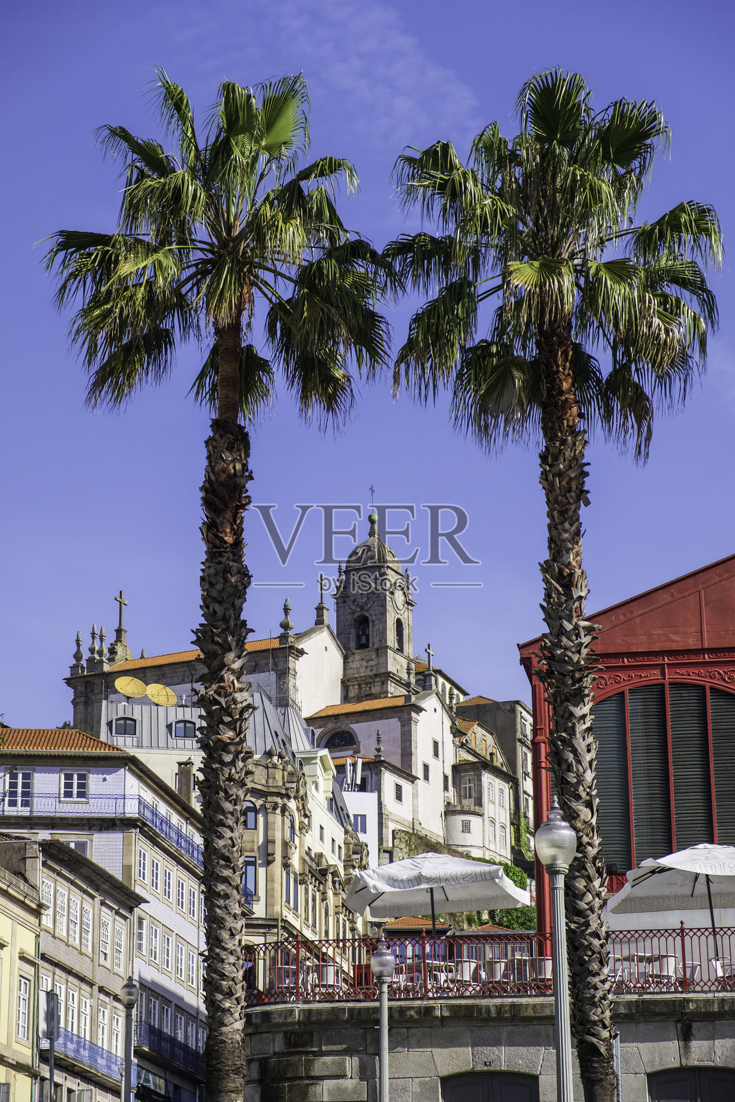 瞥见葡萄牙北部历史名城波尔图照片摄影图片