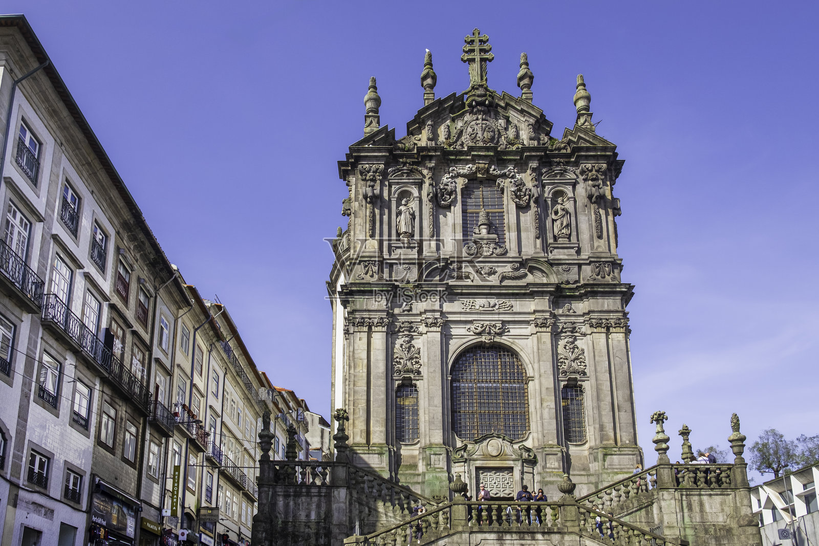 葡萄牙波尔图的牧师塔教堂照片摄影图片