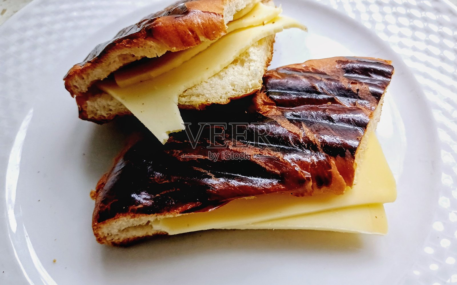 它的土耳其名字是açma和kashar奶酪。照片摄影图片