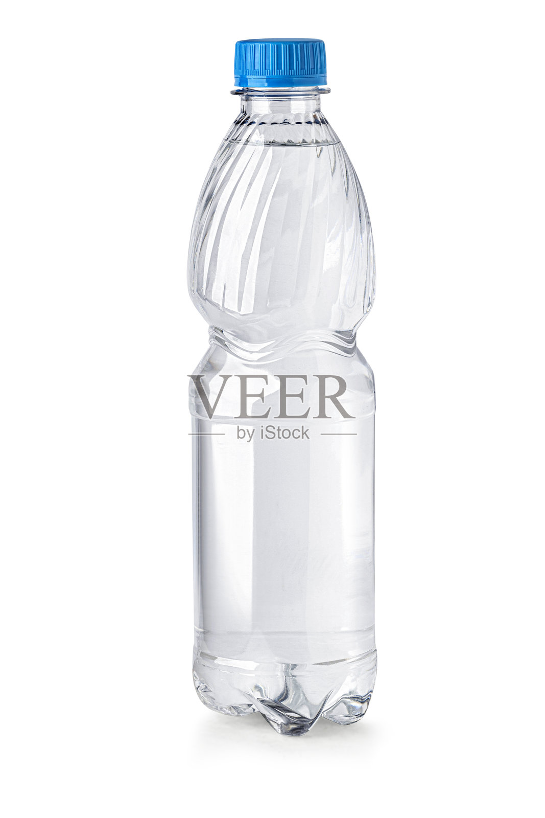 带蓝色瓶盖的塑料水瓶，内含补水液体照片摄影图片