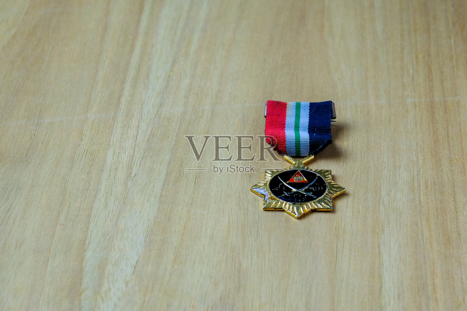 海湾战争期间授予伊拉克士兵的荣誉勋章照片照片摄影图片