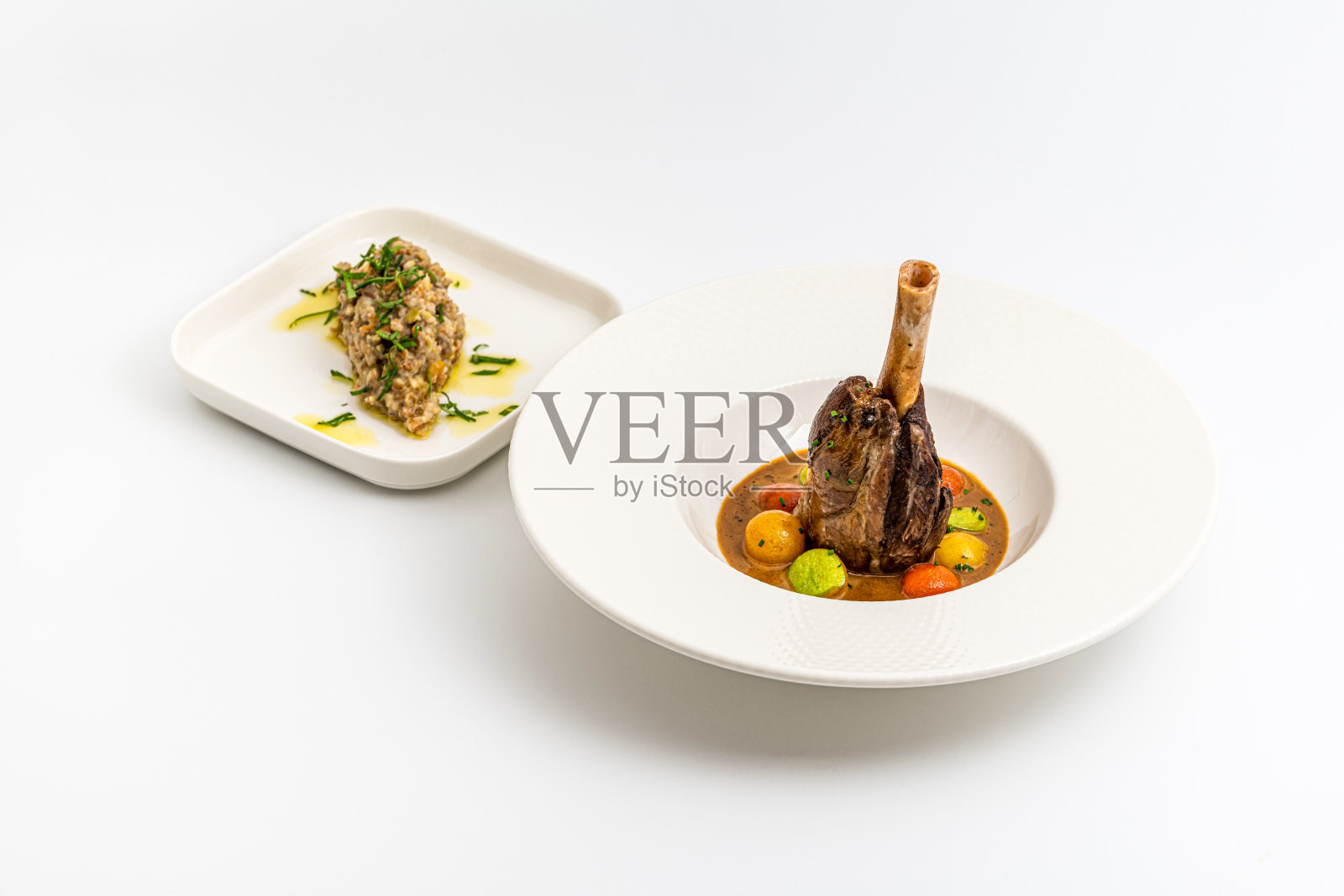 慢炖红烧羊肘子配酱汁照片摄影图片