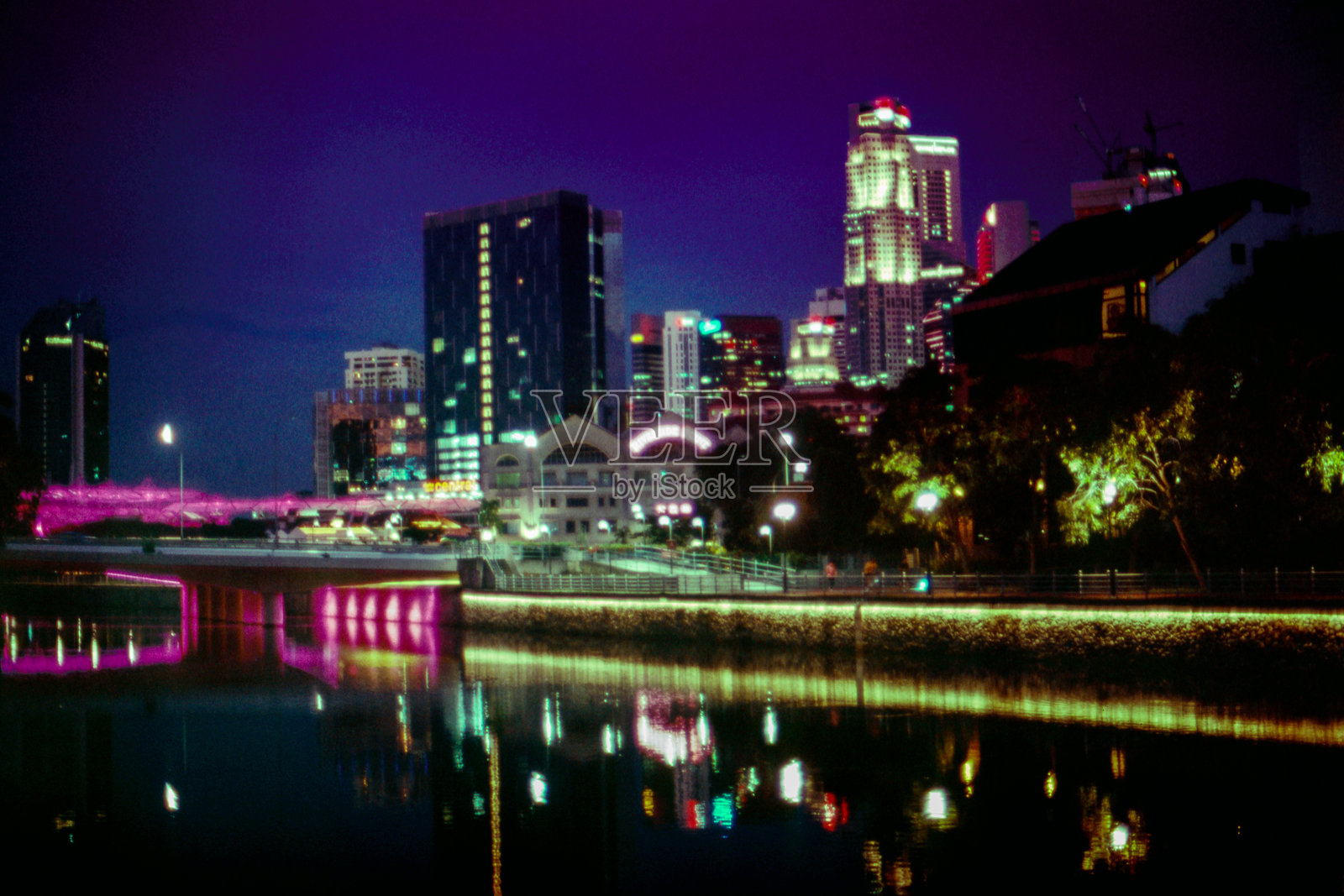 新加坡城市天际线景观，新加坡的标志性地标照片摄影图片