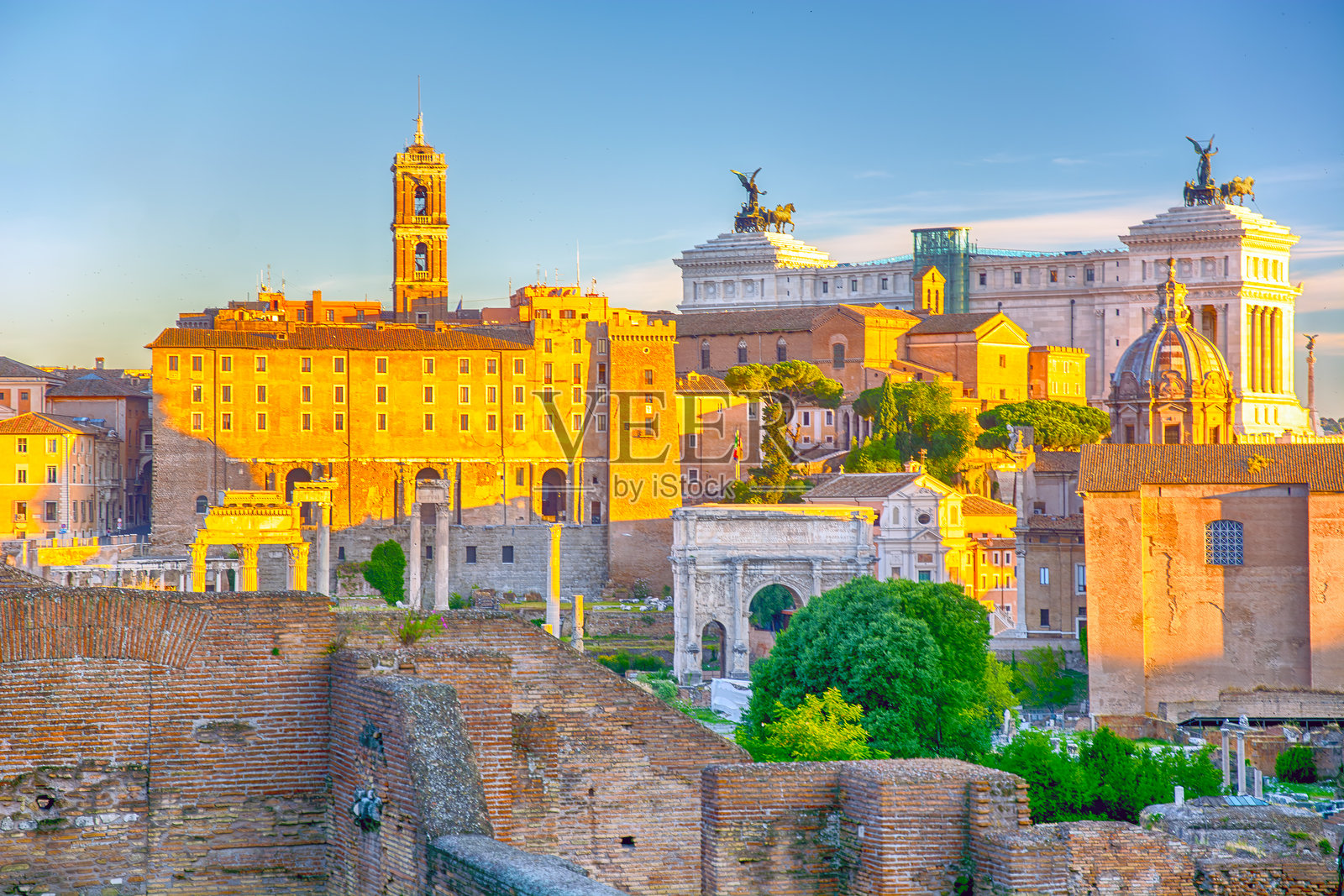 日出时的罗马广场，意大利照片摄影图片