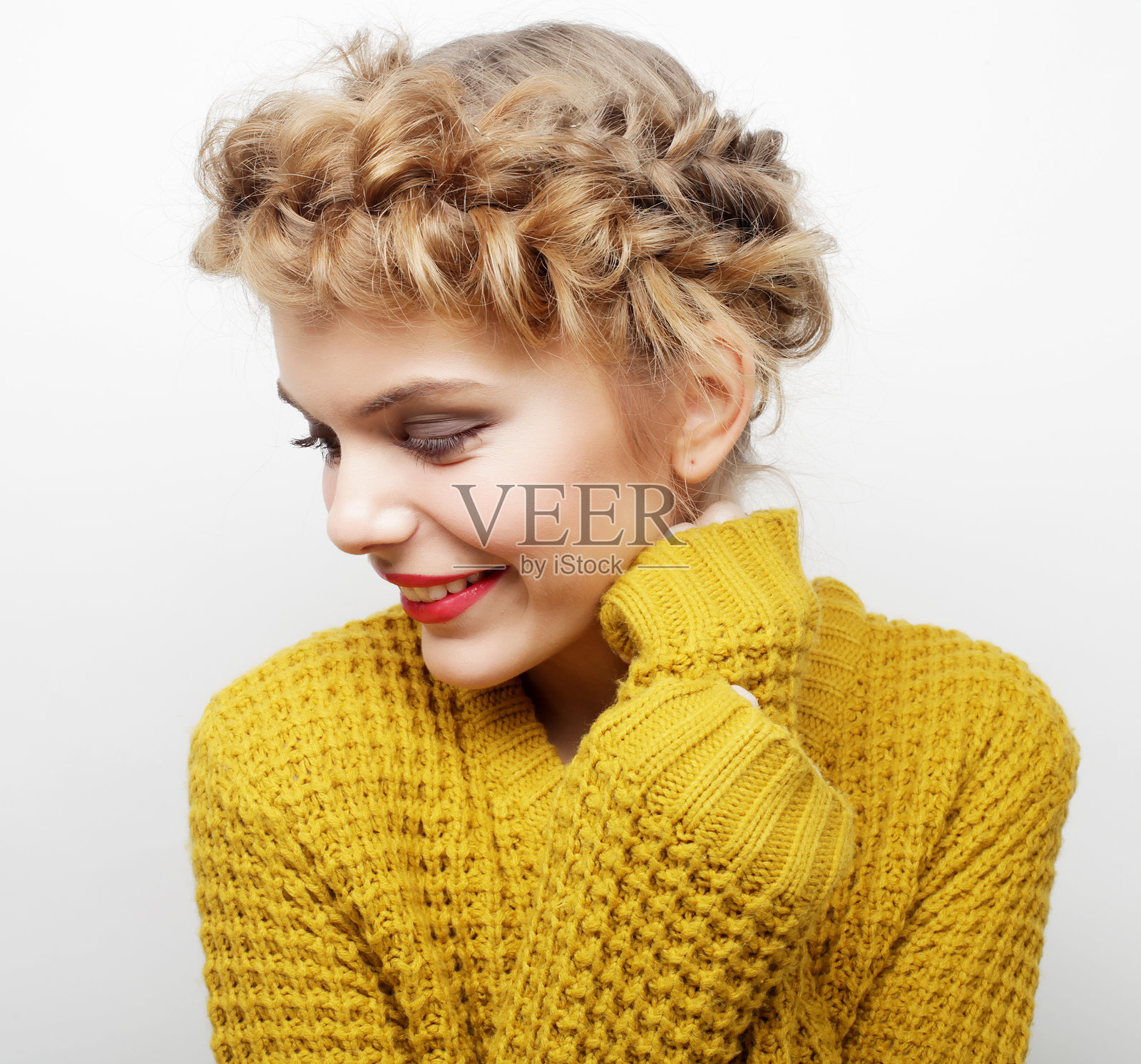 美丽、年轻、快乐的女人照片摄影图片