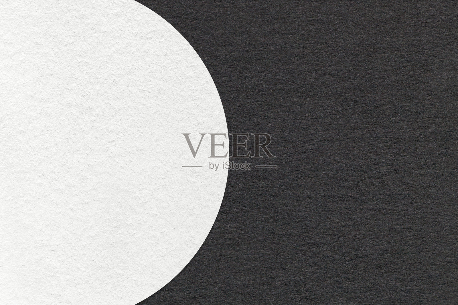 带有白色半圆和留白的黑色纸张纹理背景，适用于横幅、演示文稿、模板照片摄影图片