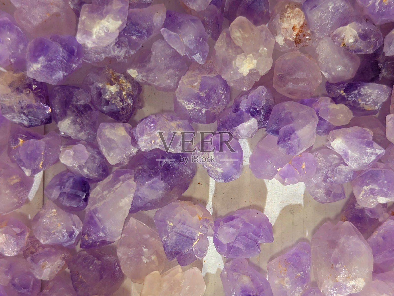 紫水晶矿物纹理照片摄影图片