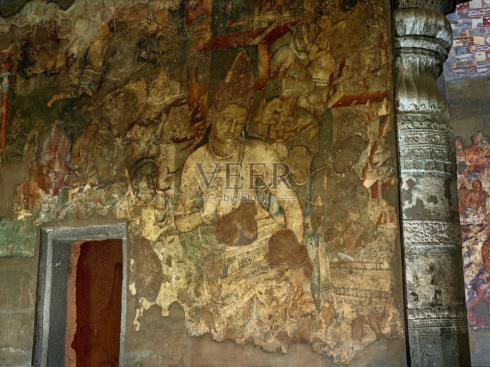 阿旃陀石窟的第一窟和第二窟，印度的佛教岩凿纪念建筑照片摄影图片