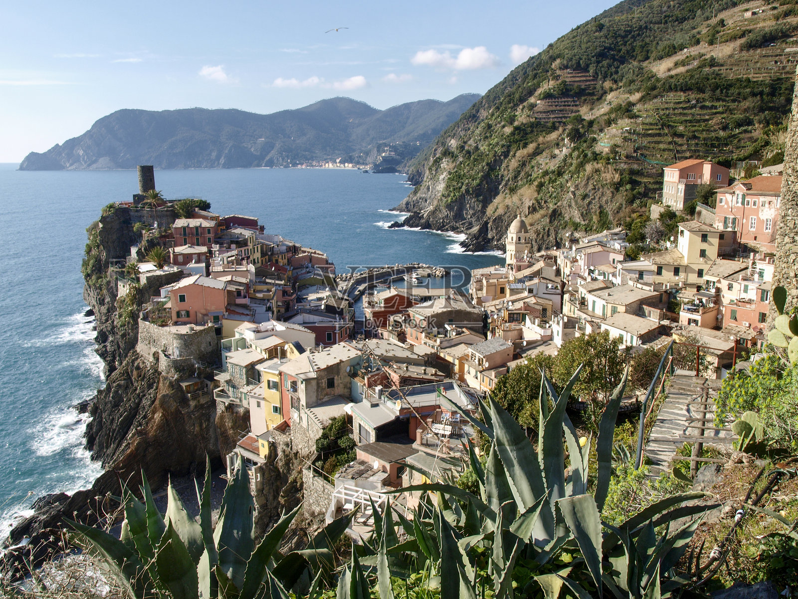 韦尔纳扎，位于利古里亚东海岸的村庄照片摄影图片