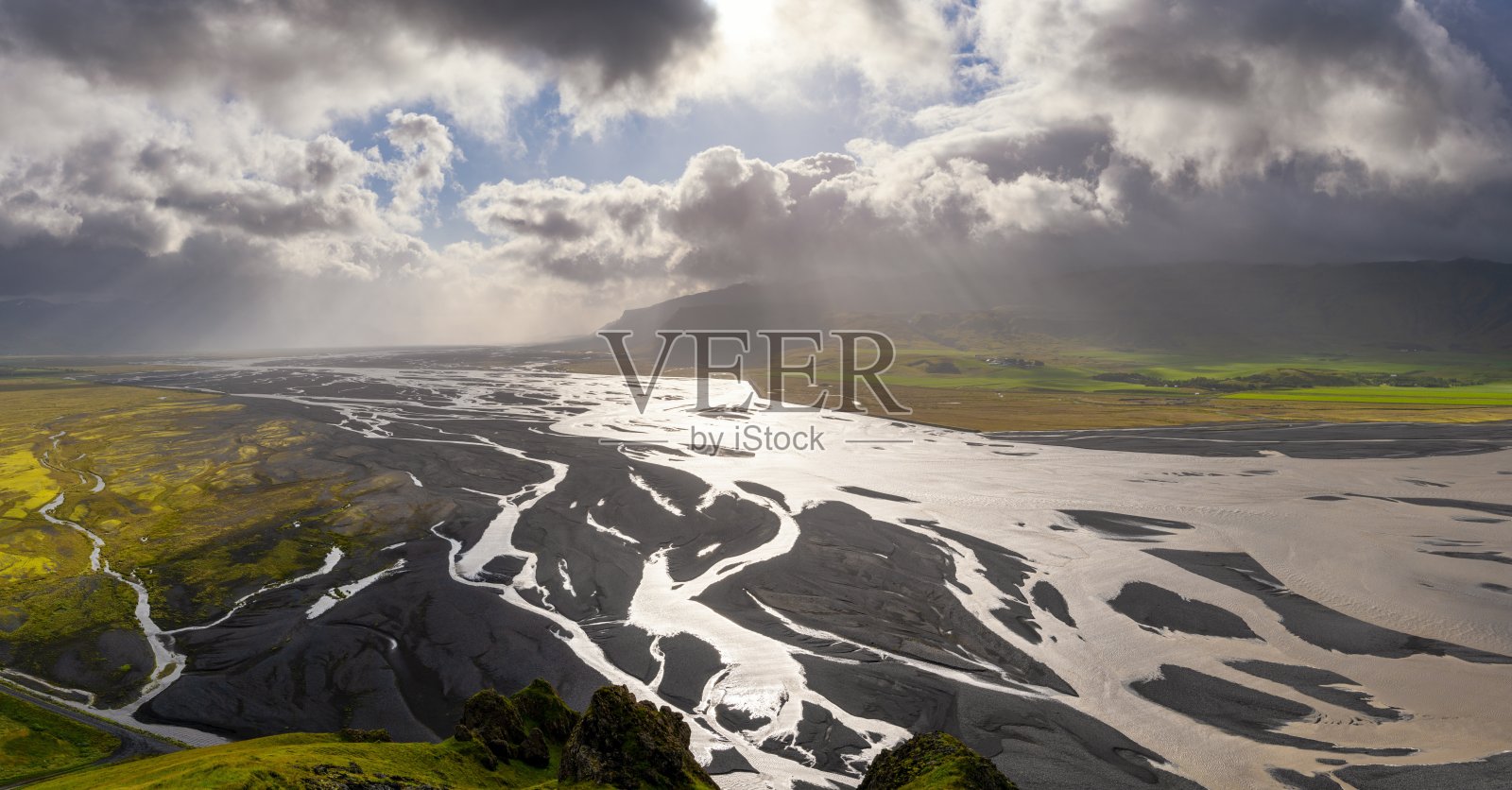 从霍尔姆斯沃特尔附近南冰岛的托斯莫克河谷和卡特拉地质公园区域的景观照片摄影图片