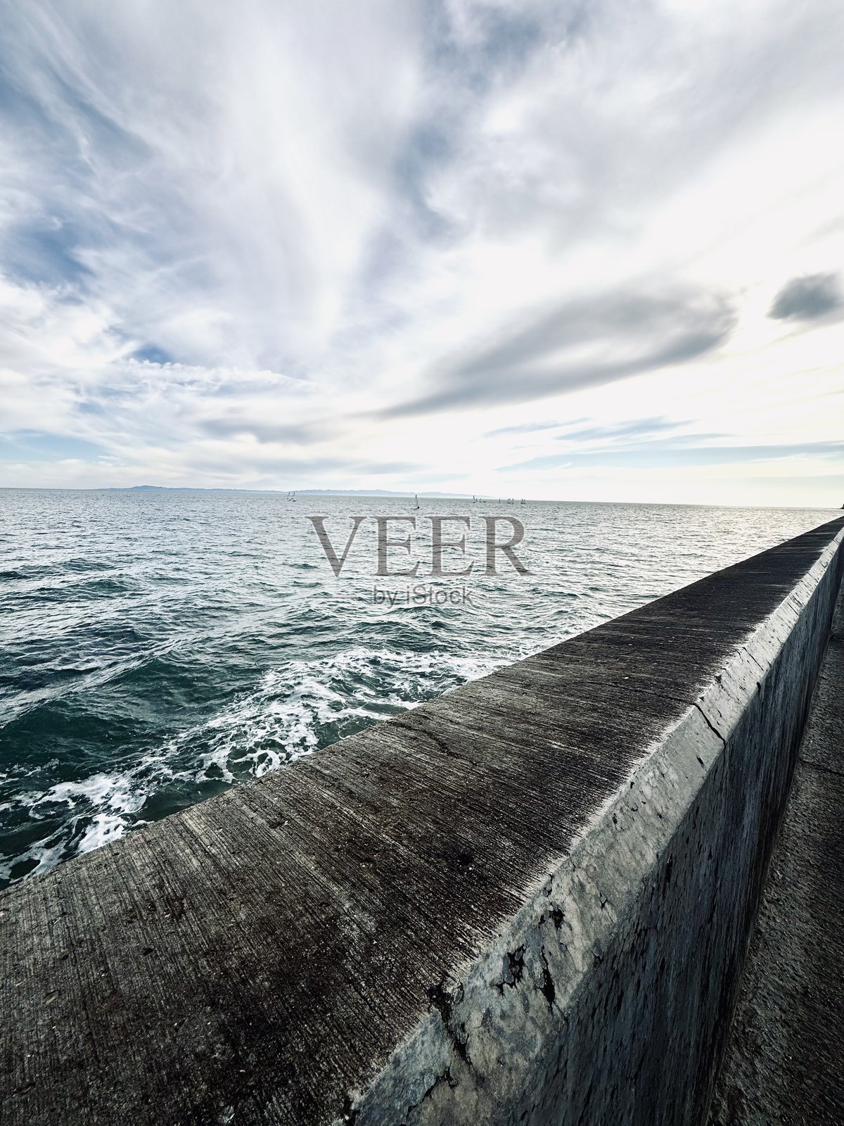 墙壁与海景背景照片摄影图片