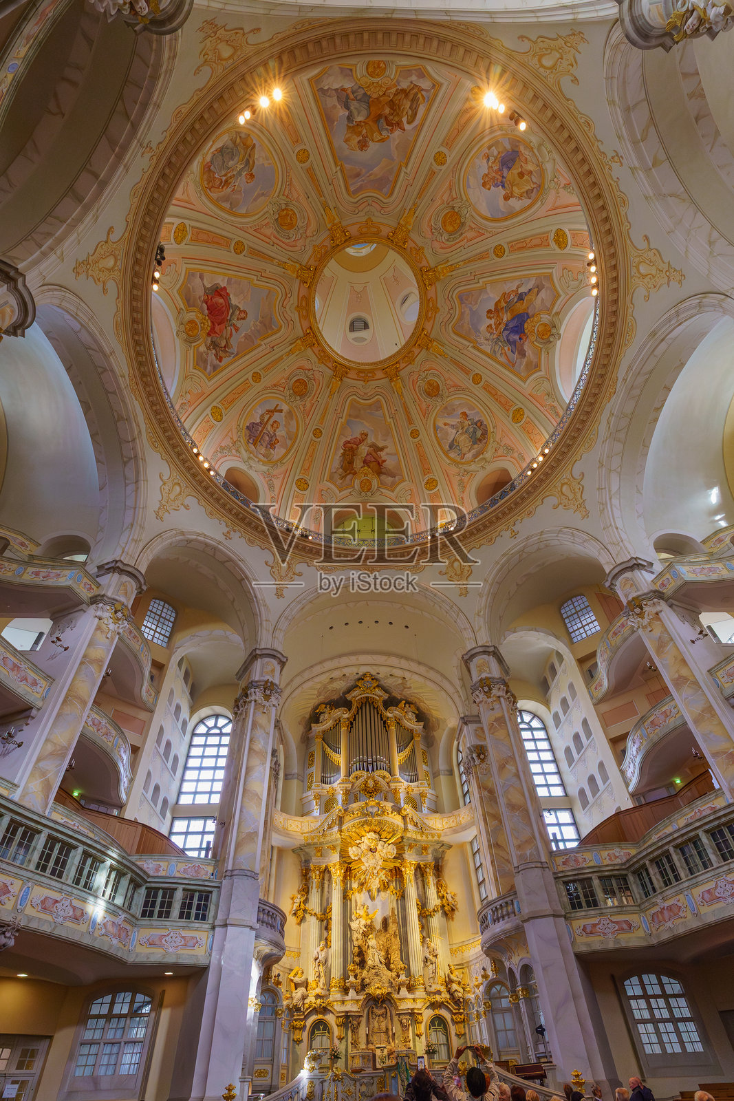 德累斯顿圣母教堂内部照片摄影图片